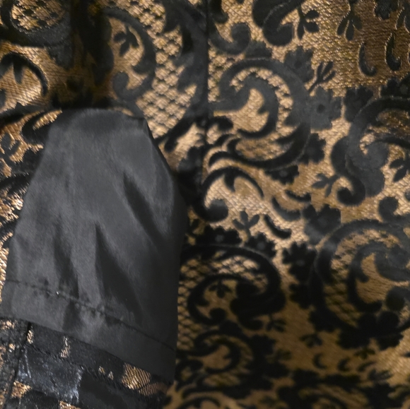 Pre-loved Worthington Women's Black Gold Jacquard Pencil Skirt Lined Skirt Sz 12 - Picture 4 of 4